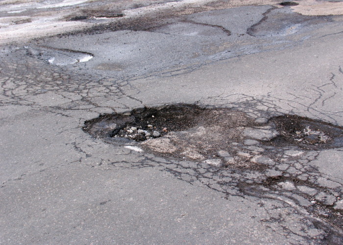 Detroit News: Pothole season is here!